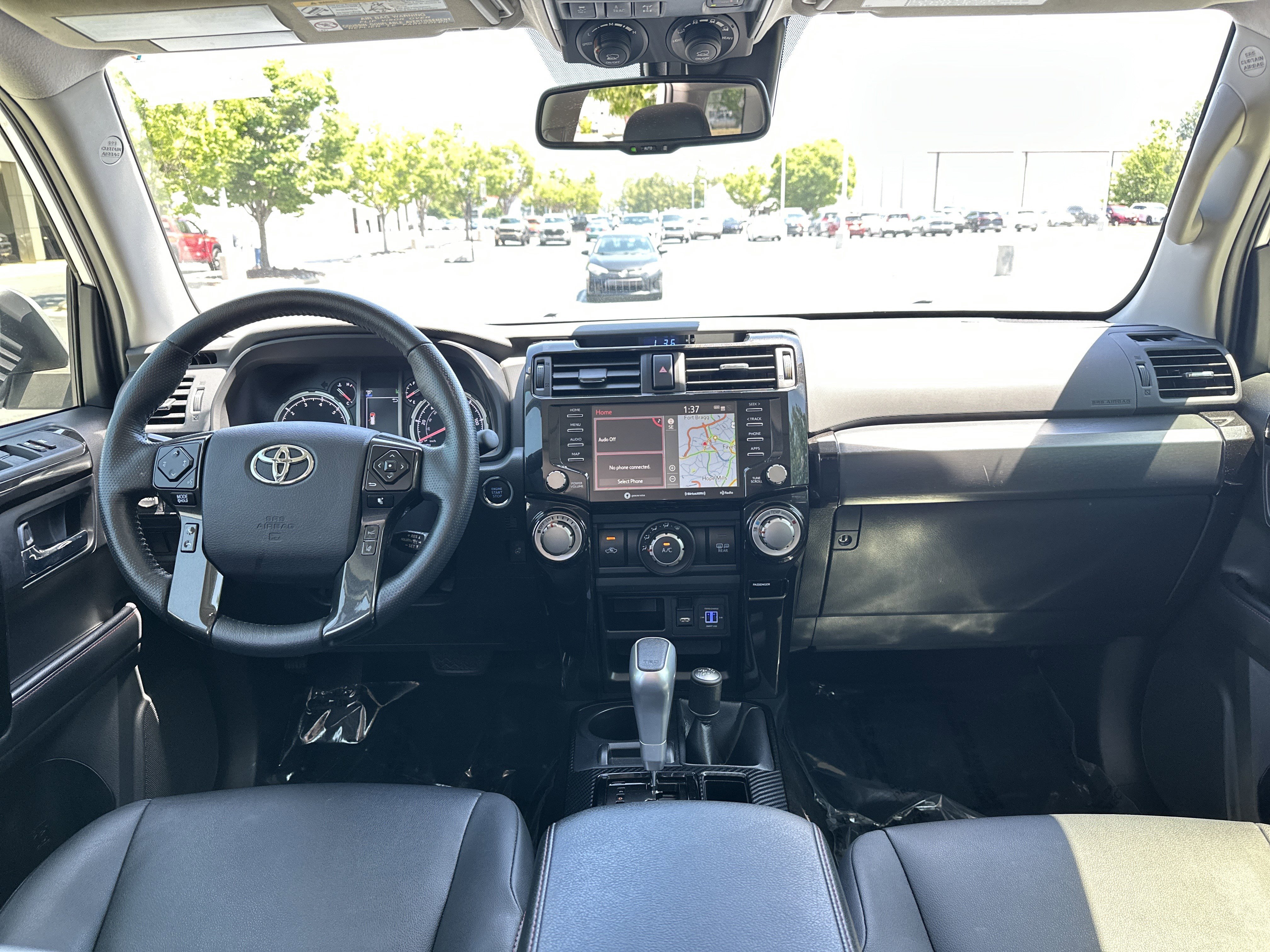 Certified 2024 Toyota 4Runner TRD Off-Road Premium w/ Moonroof Package AWD/4WD image 29