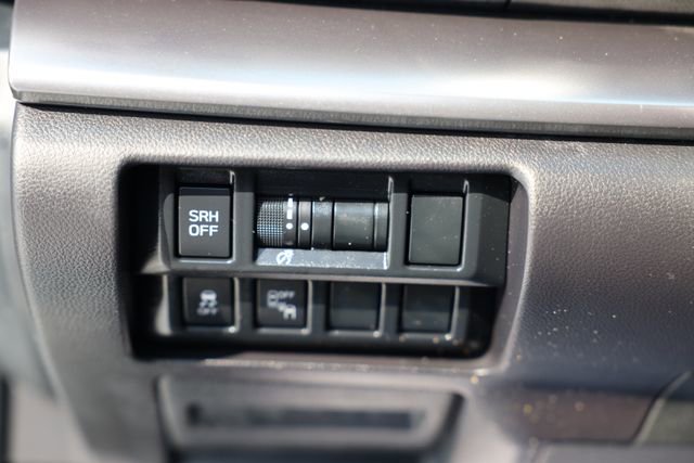 Used 2017 Subaru Impreza 2.0i Limited w/ Moonroof/BSD & Rcta/Eyesight image 16