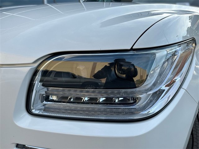 Used 2021 Lincoln Navigator L Reserve w/ Luxury Package image 9