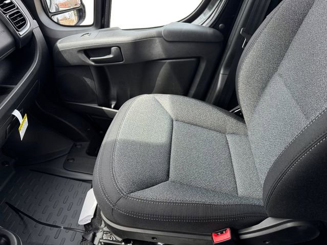 New 2026 RAM ProMaster 2500 w/ Quick Order Package 22G SLT image 15