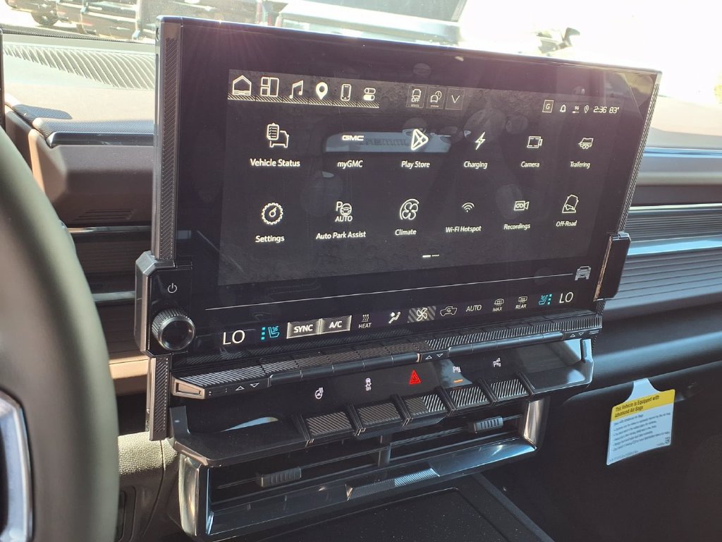 New 2026 GMC Hummer EV 4x4 Crew Cab image 18