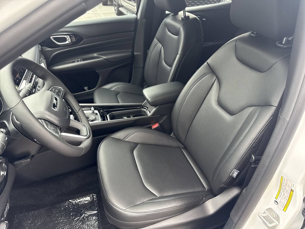 New 2026 Jeep Compass Limited AWD/4WD image 13