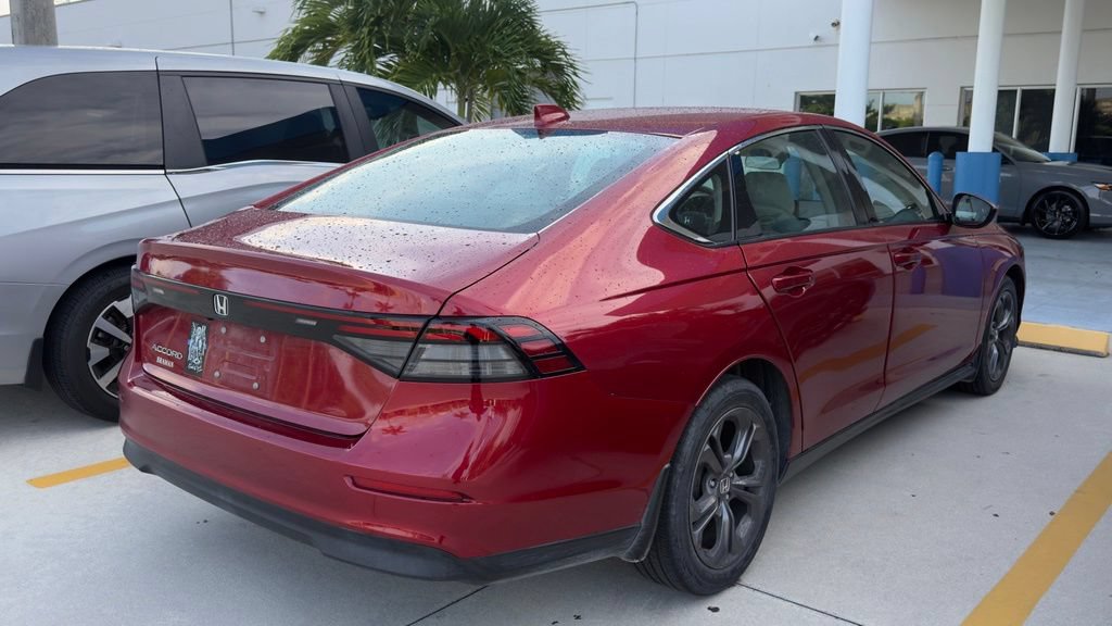 Certified 2023 Honda Accord EX image 9