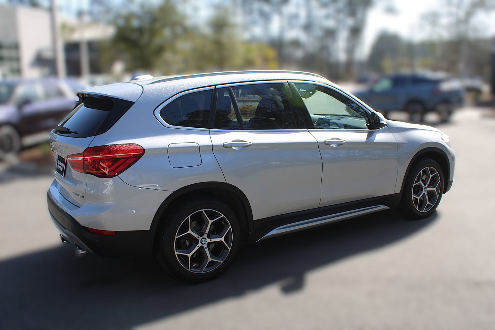 Used 2019 BMW X1 xDrive28i w/ Convenience Package image 13