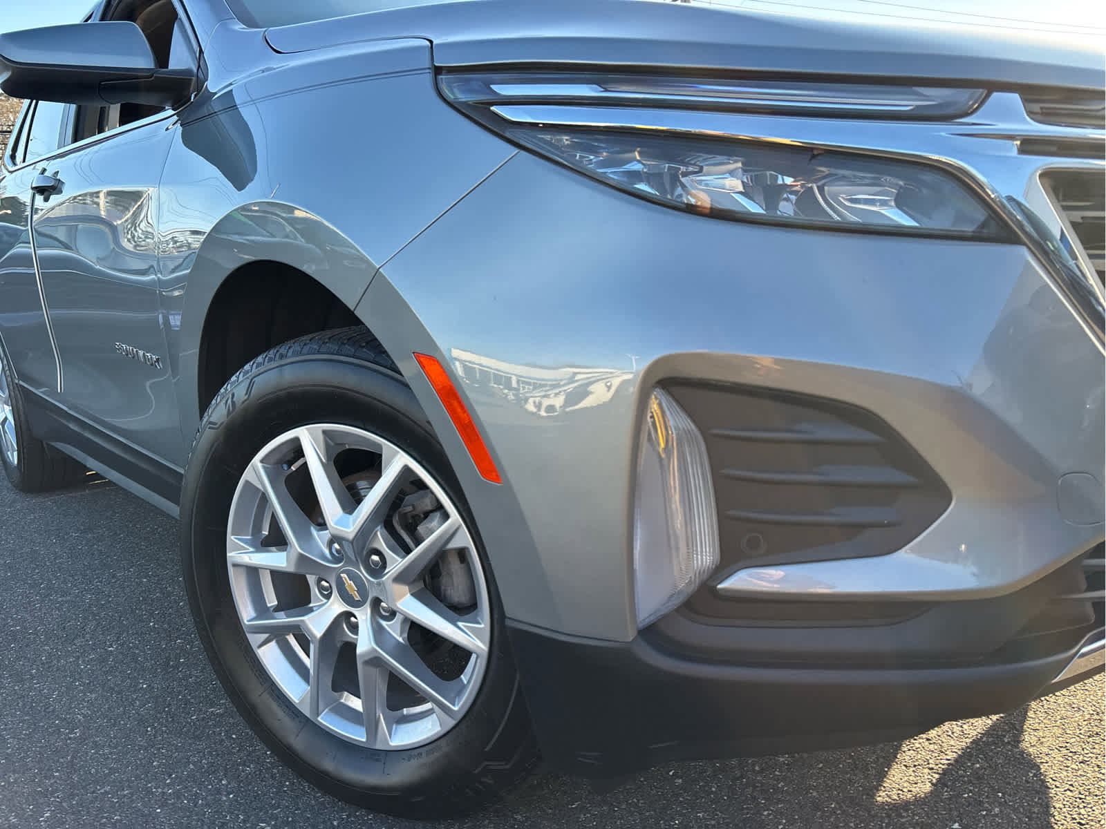 Certified 2024 Chevrolet Equinox LT AWD/4WD image 22