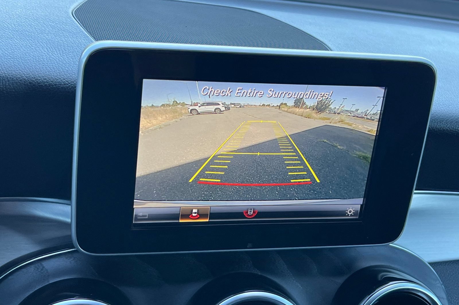 Used 2019 Mercedes-Benz GLC 300 image 24