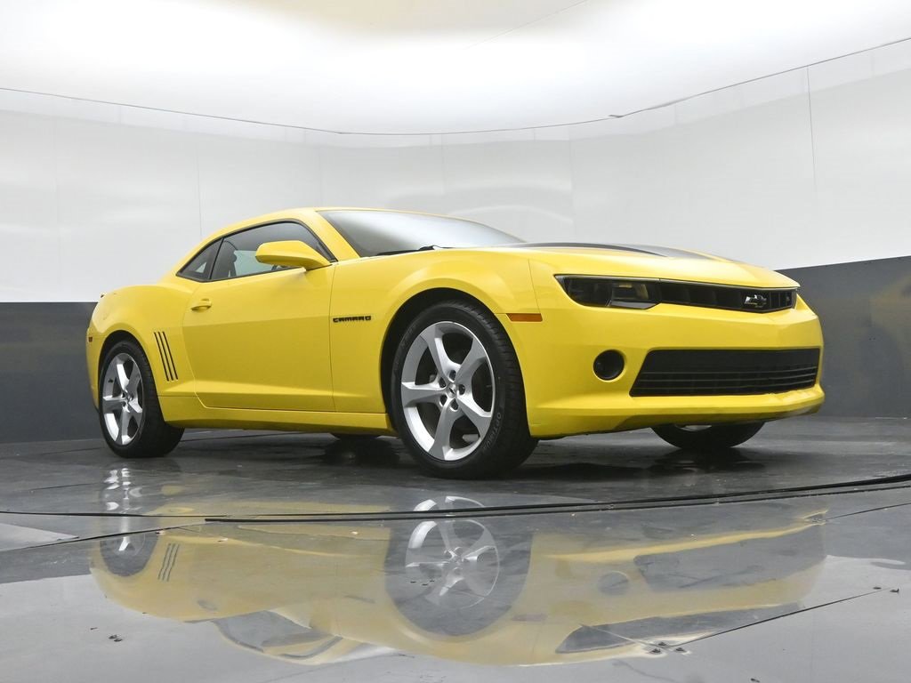 Used 2015 Chevrolet Camaro LT w/ RS Package image 46