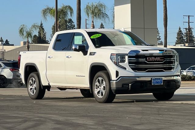 Used 2024 GMC Sierra 1500 SLT image 2