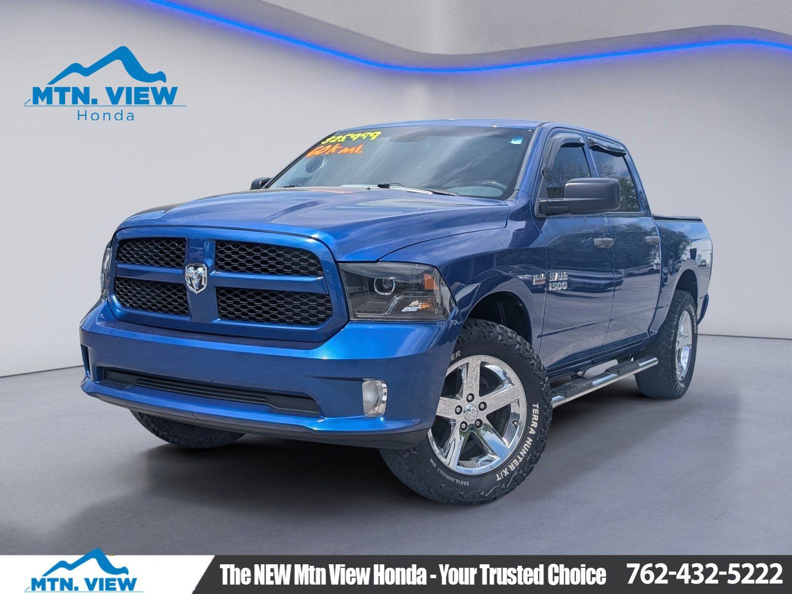 Used 2015 RAM 1500 Express image 1