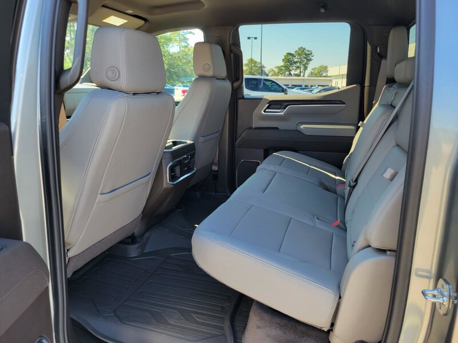 New 2026 GMC Sierra 1500 SLT w/ SLT Premium Plus Package image 26