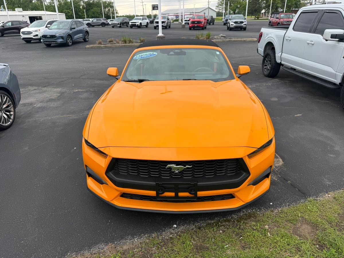 Used 2026 Ford Mustang Premium RWD image 2