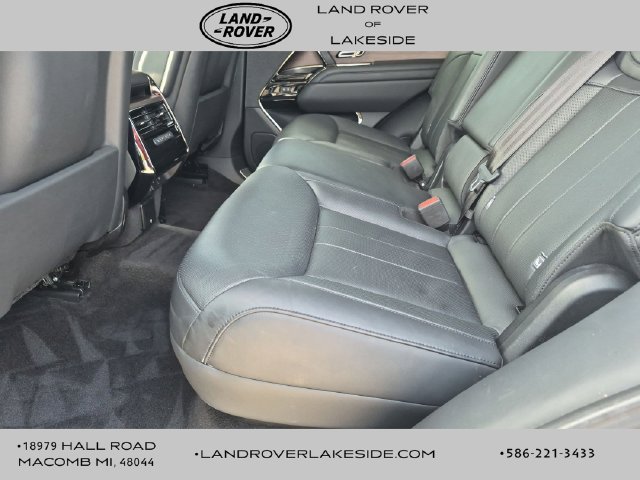 Used 2023 Land Rover Range Rover Sport SE AWD/4WD image 15
