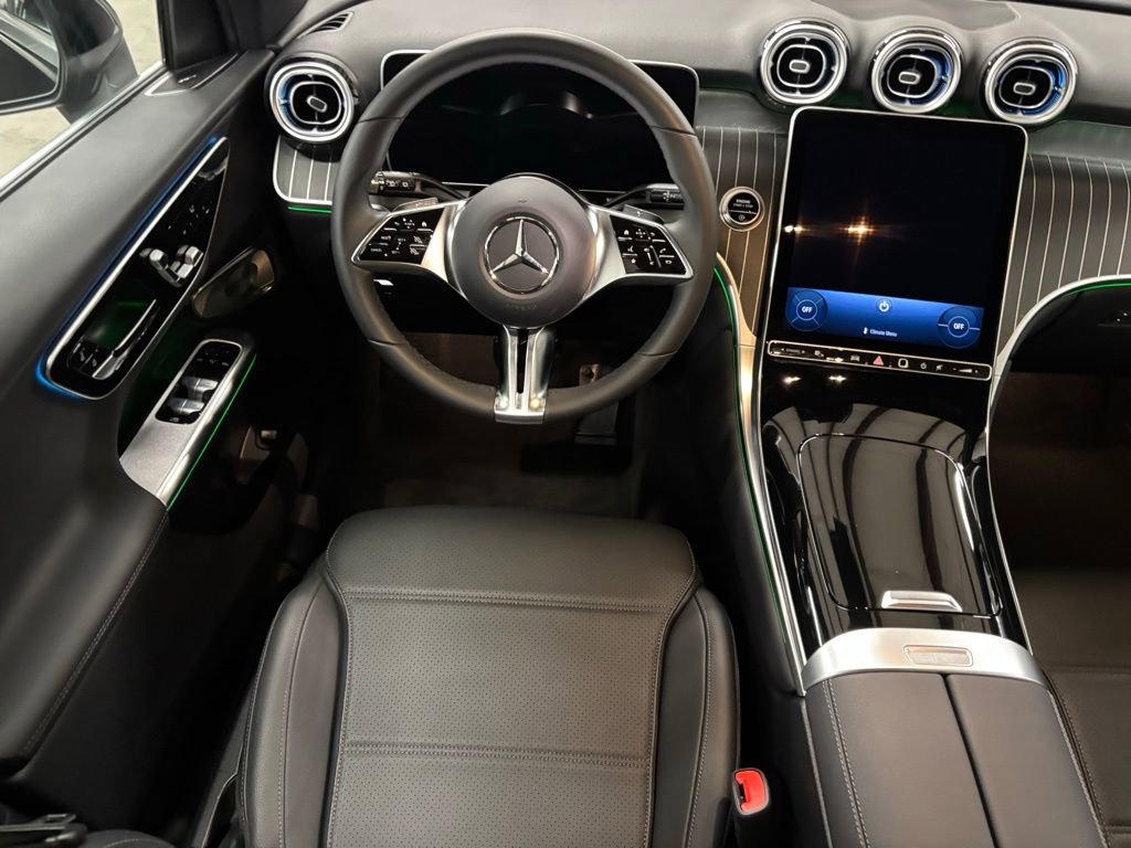 New 2026 Mercedes-Benz GLC 300 image 13