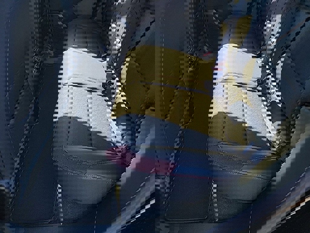 New 2026 Chevrolet Equinox RS image 5