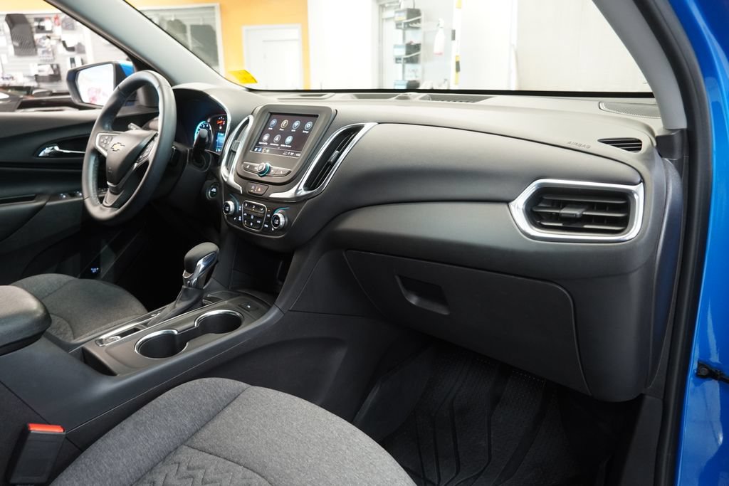 Certified 2024 Chevrolet Equinox LT w/ LPO, Floor Liner Package FWD image 38