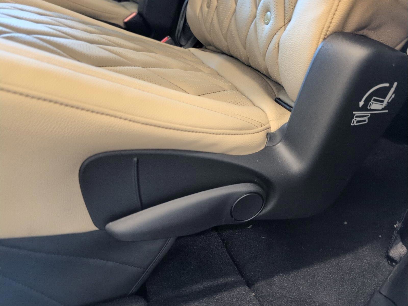 New 2026 Chrysler Pacifica Select image 39