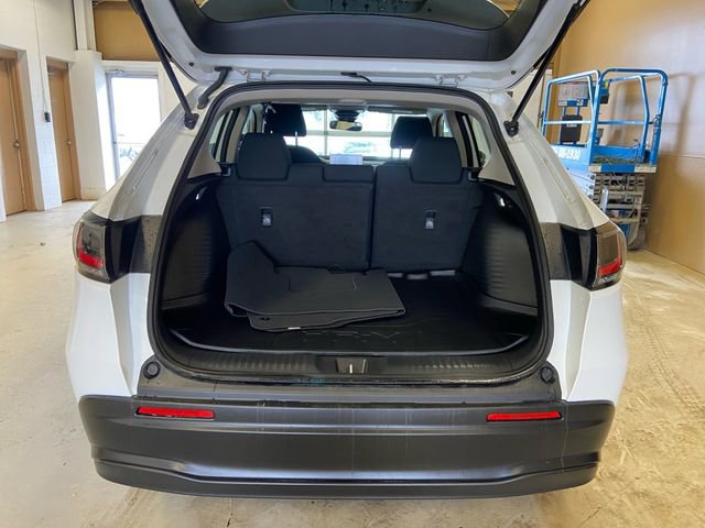 Used 2023 Honda HR-V LX image 17