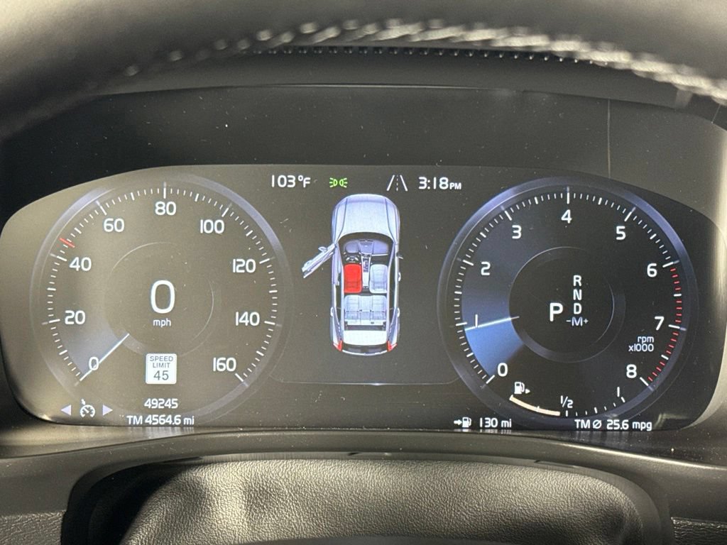 Used 2022 Volvo XC40 T5 Momentum AWD/4WD image 13