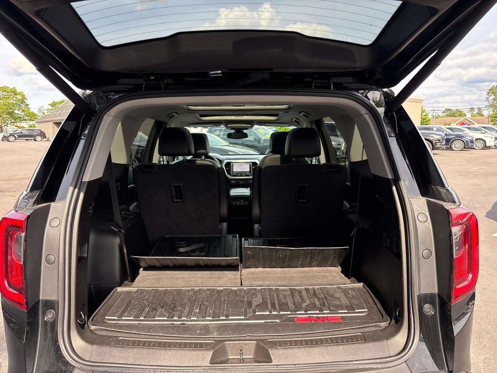 Used 2023 GMC Acadia SLT w/ Elevation Edition AWD/4WD image 16