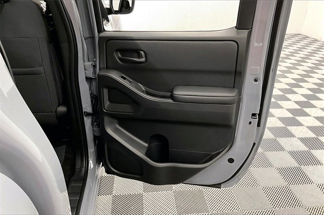 New 2026 Nissan Frontier SV w/ Tow Package image 32