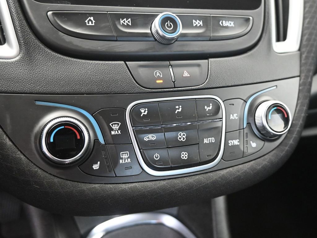 Used 2024 Chevrolet Malibu LT image 29