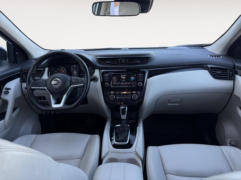 Used 2022 Nissan Rogue Sport SL AWD/4WD image 10