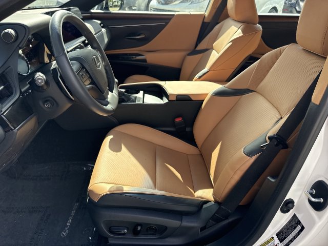Certified 2024 Lexus ES 350 w/ Premium Package FWD image 11