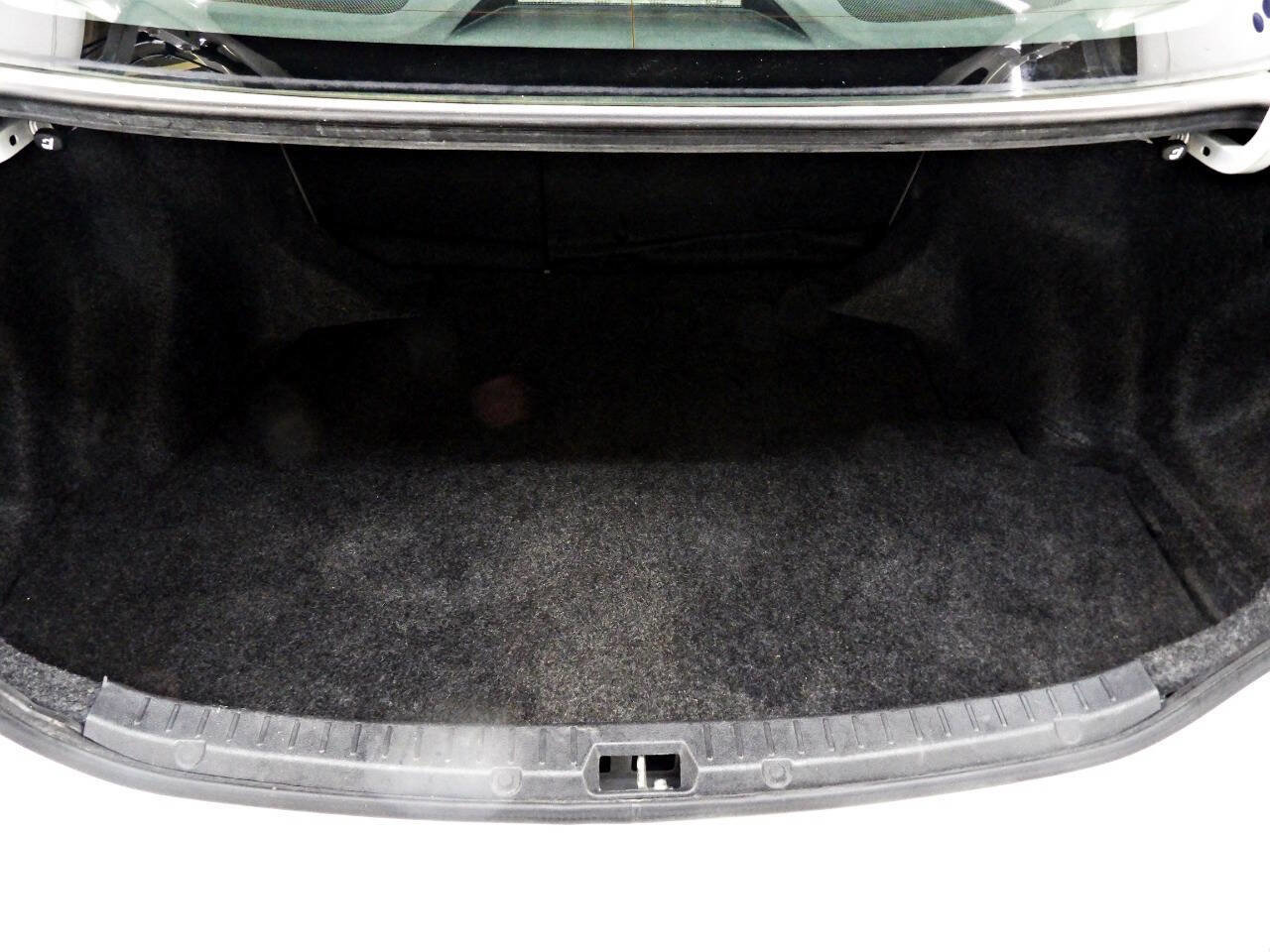 Used 2013 Toyota Corolla LE Special Edition FWD image 13