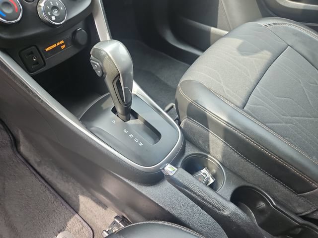 Used 2019 Chevrolet Trax LT w/ LT Convenience Package AWD/4WD image 24