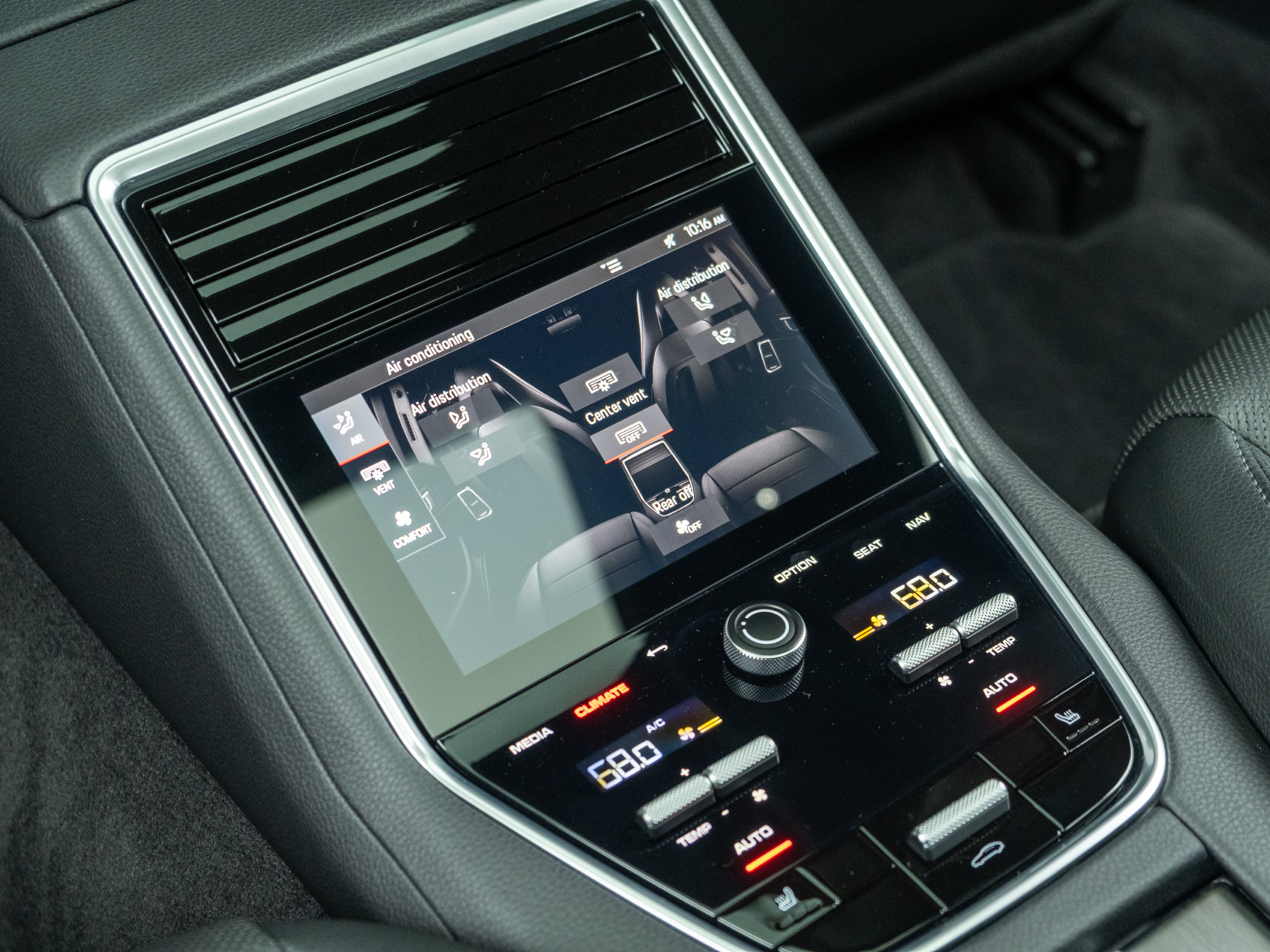 Certified 2023 Porsche Panamera 4 Platinum Edition AWD/4WD image 44