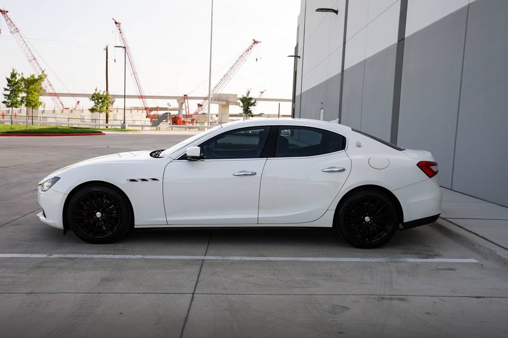 Used 2015 Maserati Ghibli RWD image 5