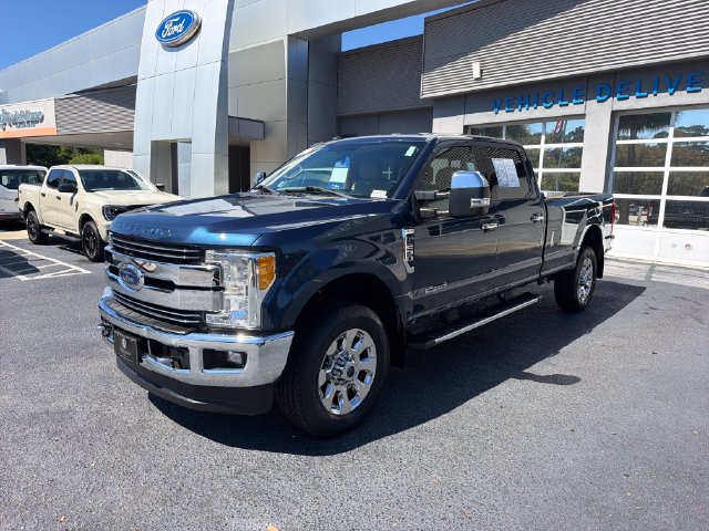 Certified 2017 Ford F250 Lariat w/ Chrome Package AWD/4WD image 4