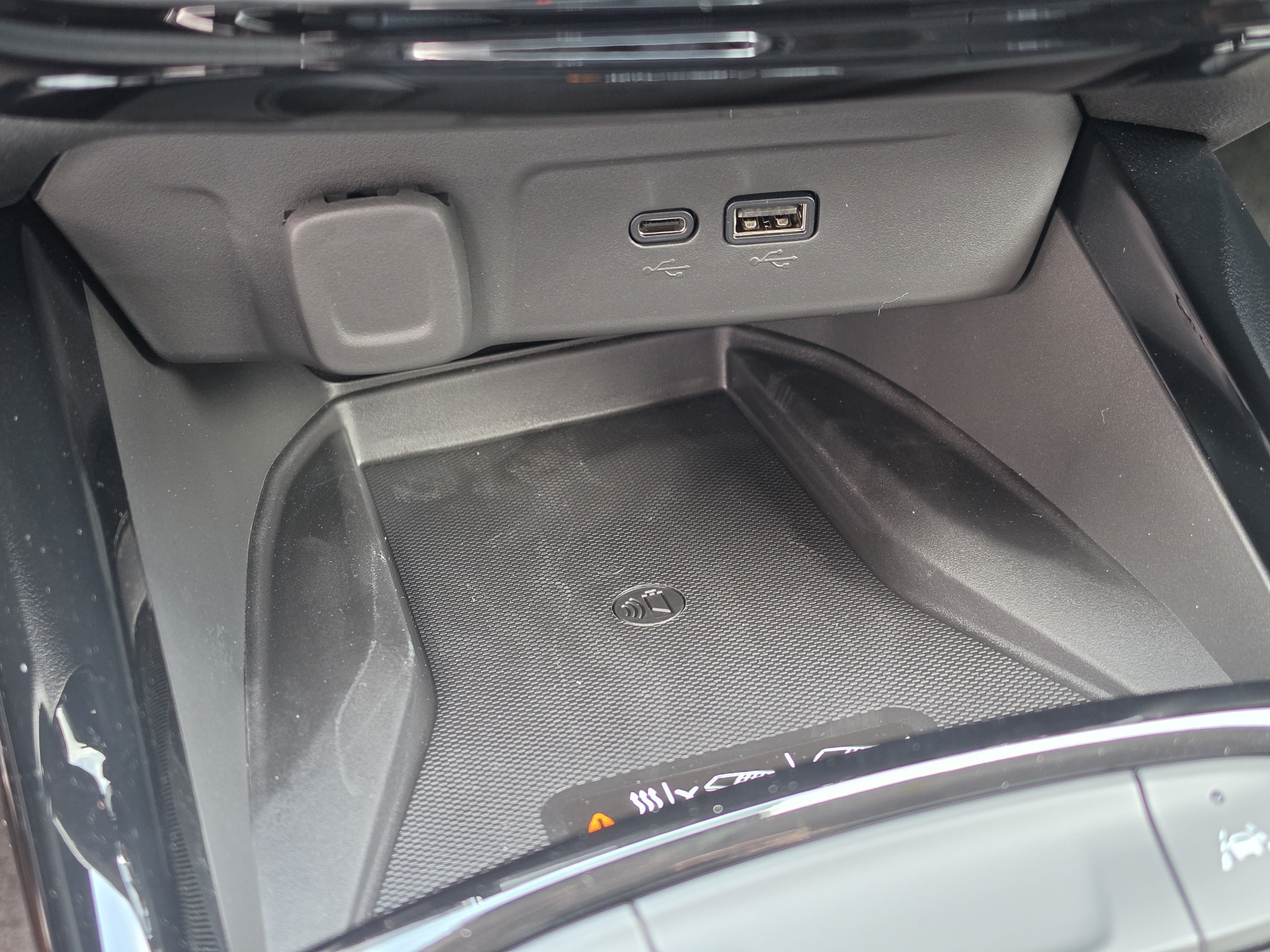 New 2026 Chevrolet Trax LT w/ Sunroof Package FWD image 29
