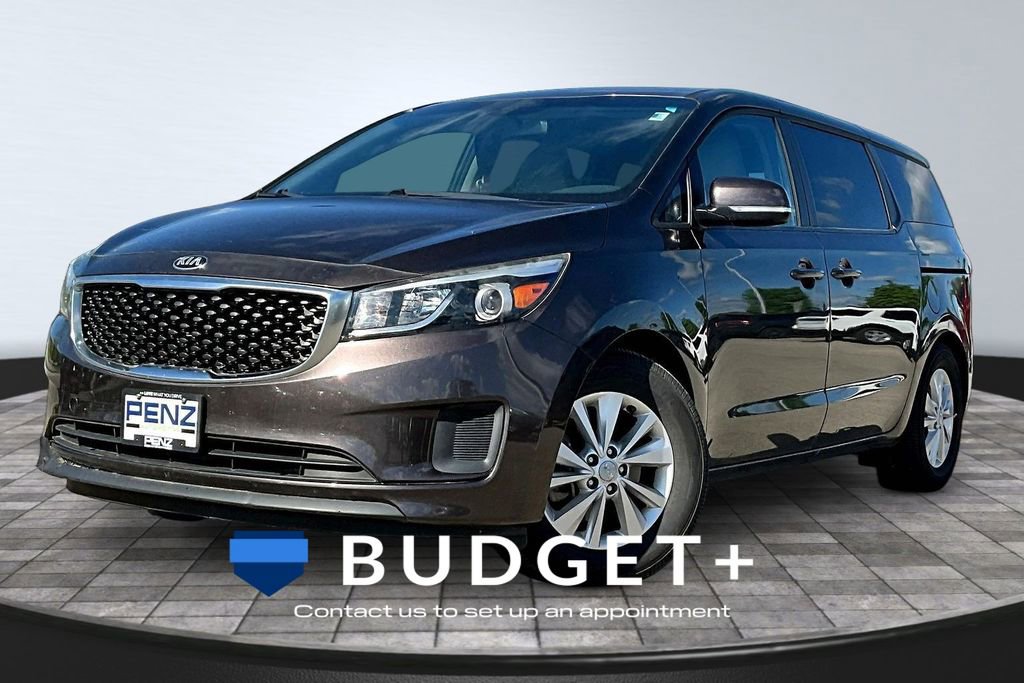 Used 2017 Kia Sedona LX FWD video 1
