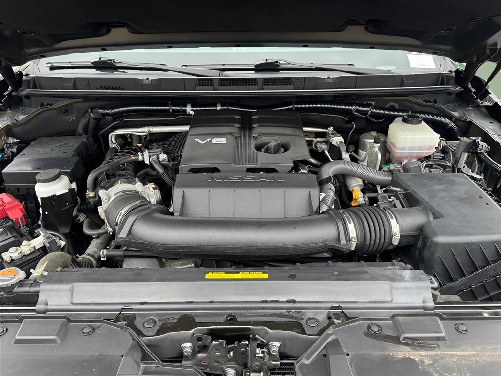 Used 2022 Nissan Frontier Pro-X image 14