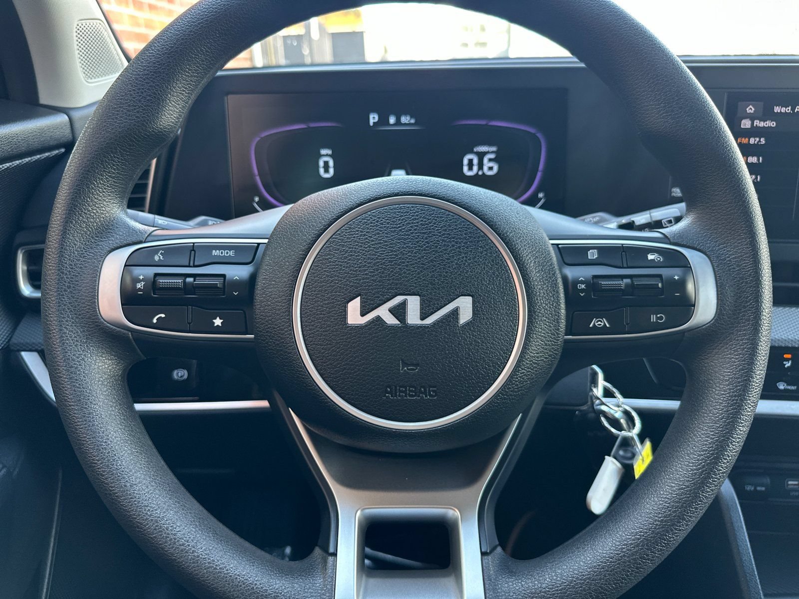 Used 2023 Kia Sportage LX AWD/4WD image 29