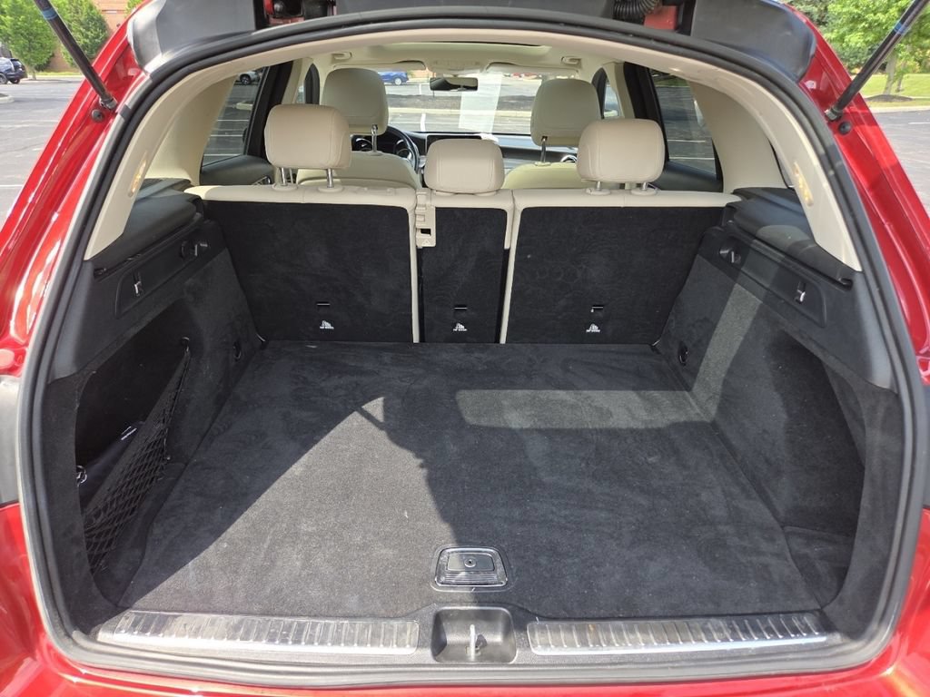 Used 2020 Mercedes-Benz GLC 300 4MATIC image 21