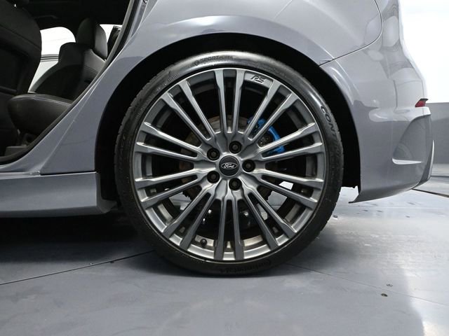 Used 2017 Ford Focus RS image 12
