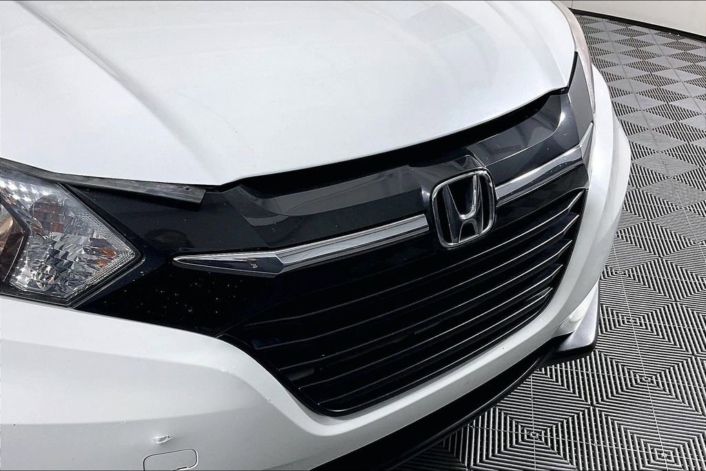 Used 2016 Honda HR-V EX image 40