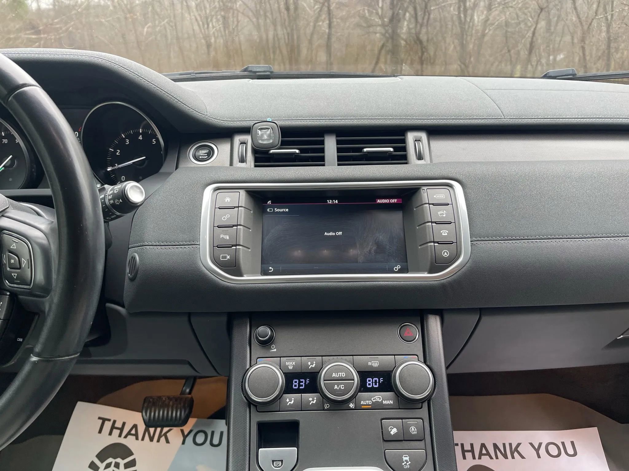 Used 2019 Land Rover Range Rover Evoque image 11