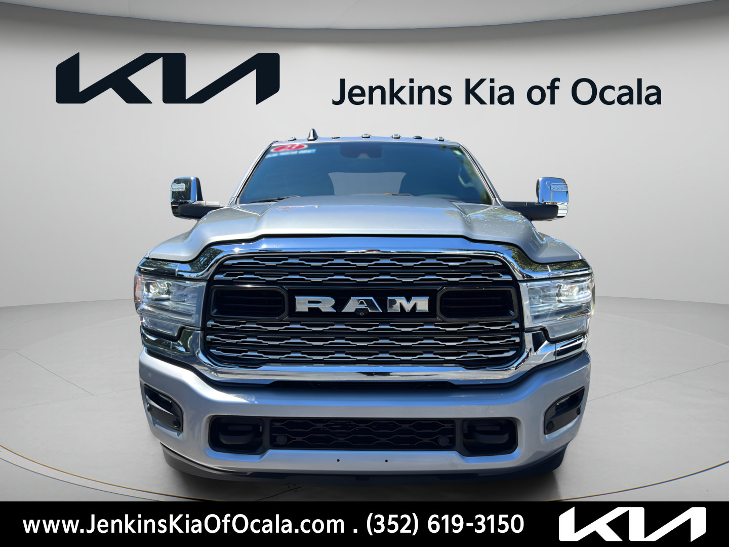 Used 2023 RAM 2500 Limited AWD/4WD image 8