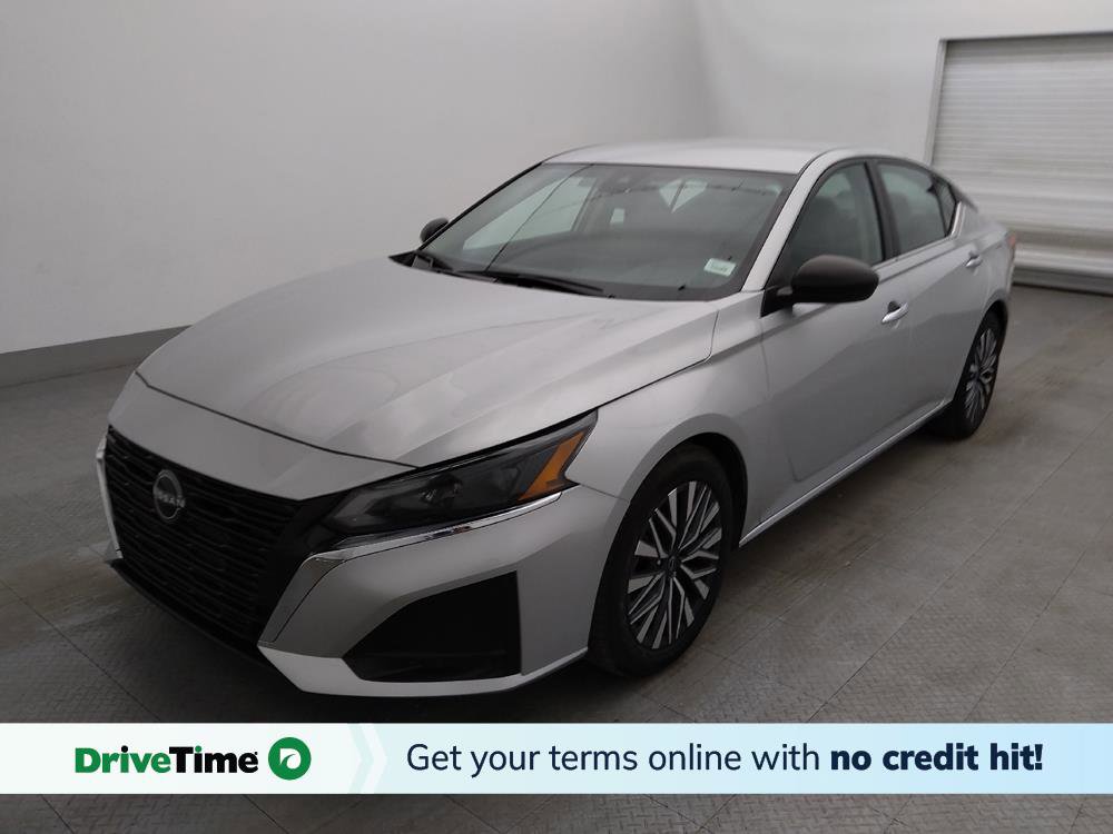 Used 2024 Nissan Altima 2.5 SV