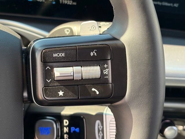 Used 2026 Hyundai Ioniq 9 Limited AWD/4WD image 17