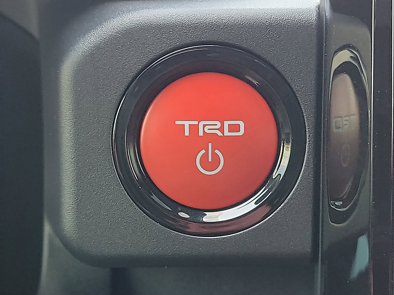 New 2025 Toyota 4Runner TRD Off-Road Premium w/ Tow Technology Package image 17