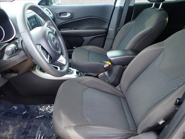 Used 2019 Jeep Compass Sport w/ Tech Group image 11
