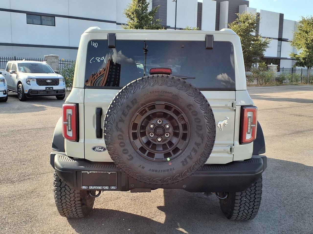 New 2026 Ford Bronco Badlands AWD/4WD image 5