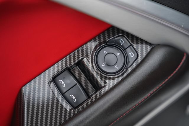 Used 2016 Chevrolet Camaro SS RWD image 38