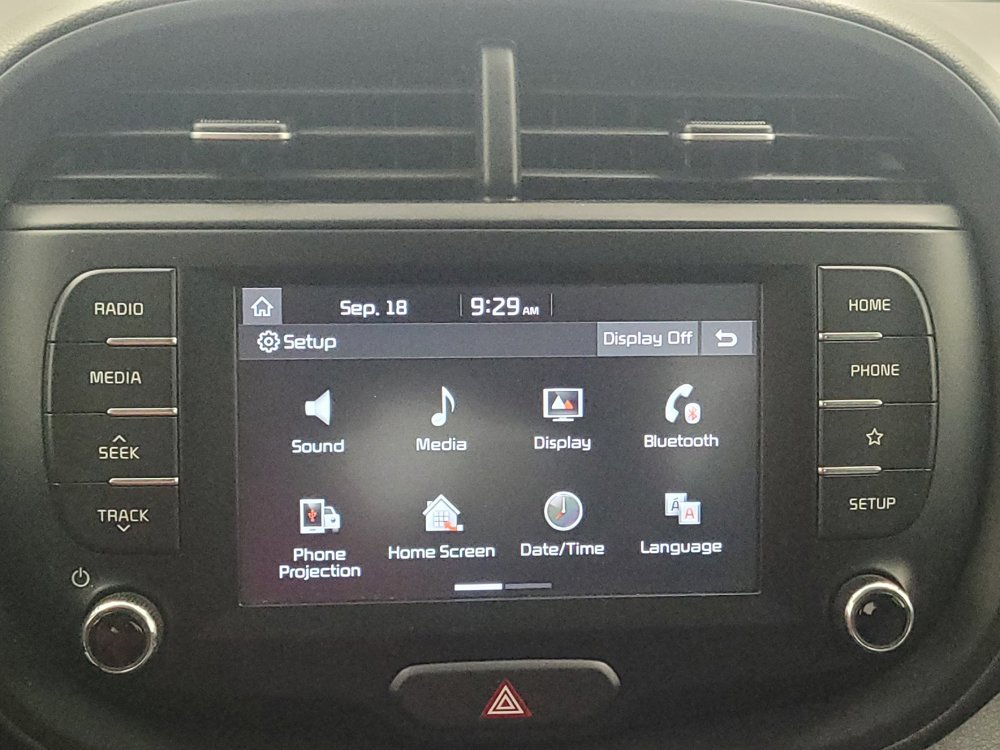 Used 2021 Kia Soul LX FWD image 25