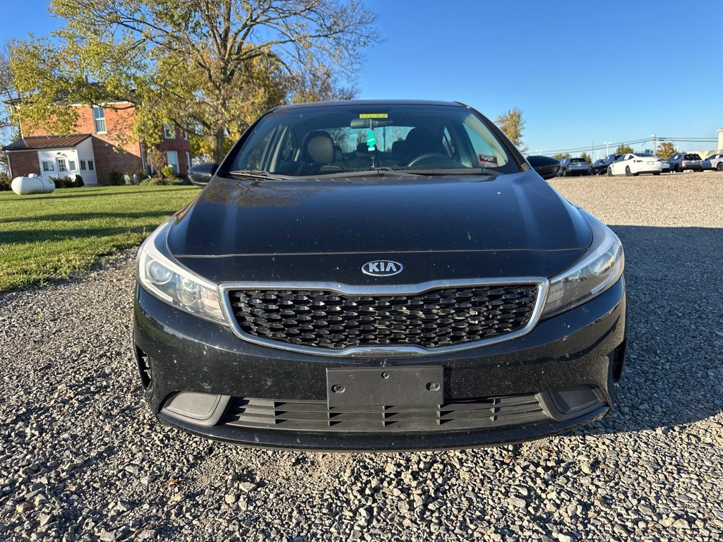 Used 2017 Kia Forte LX FWD image 2