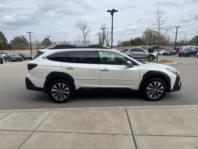 Used 2023 Subaru Outback Touring XT image 5